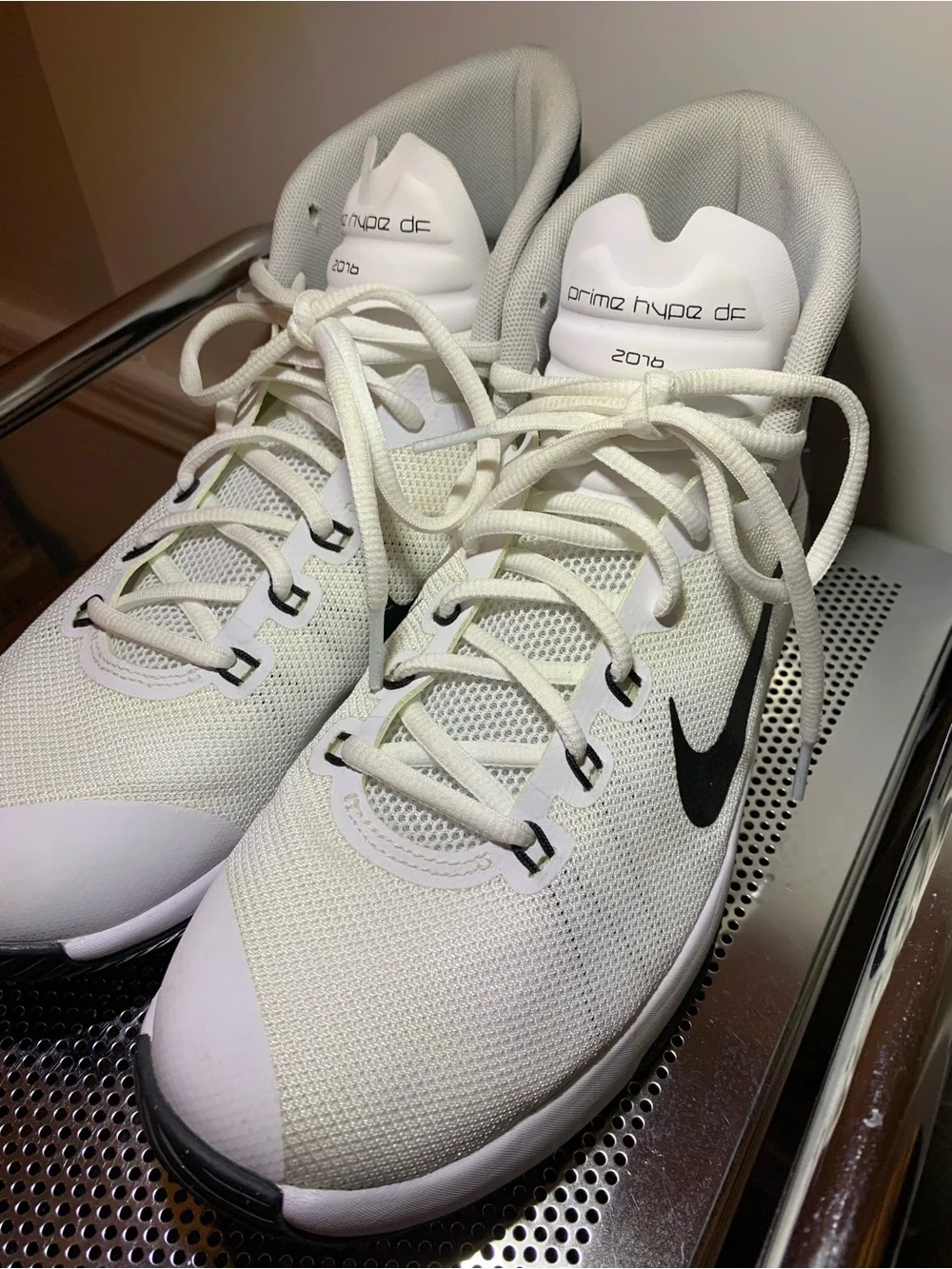 Nike White and Black Men's High-Top Basketball Shoes